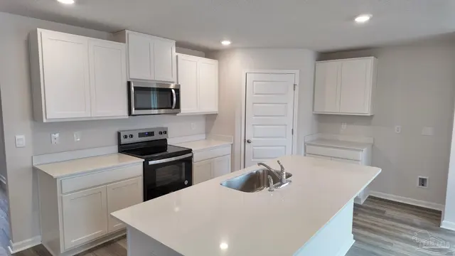 8150 Fir Tree Dr property photo