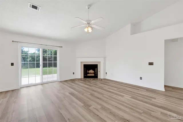 1150 Freeboard Blvd property photo