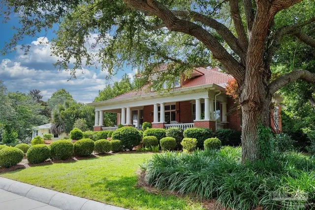 116 De Soto St property photo