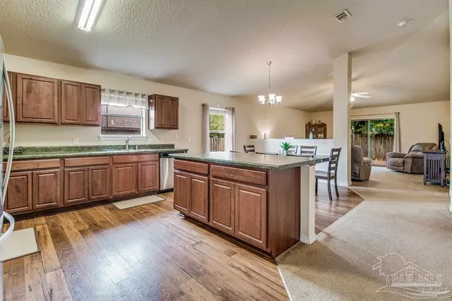 5258 Dalton Cir property photo