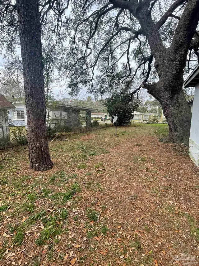 701 Montclair Rd property photo