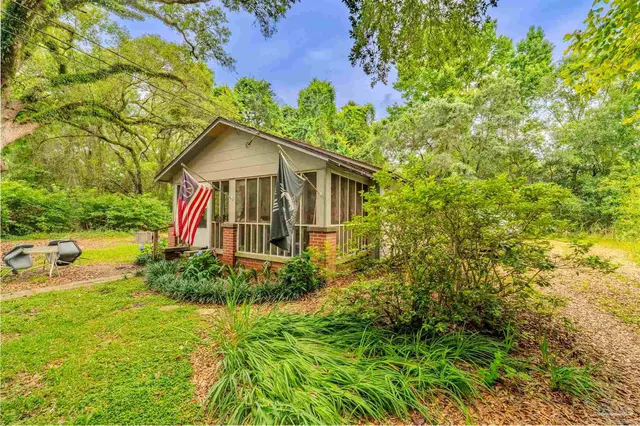 8925 Davis Hwy property photo
