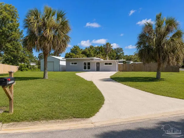 2 Adkinson Dr property photo