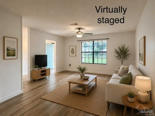 5128 Potomac Dr property photo