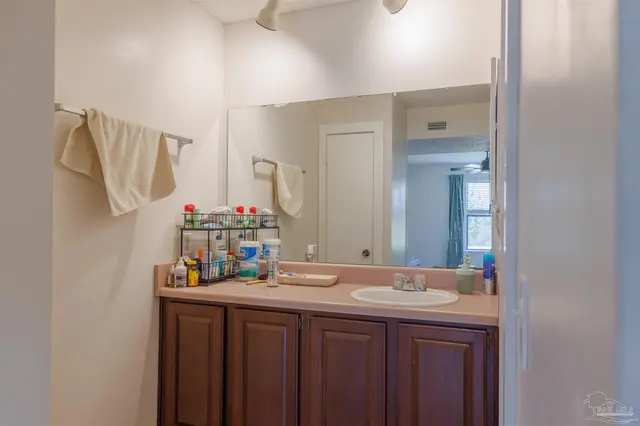 2299 Scenic Hwy # M4 property photo