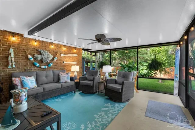 390 El Matador Trl property photo