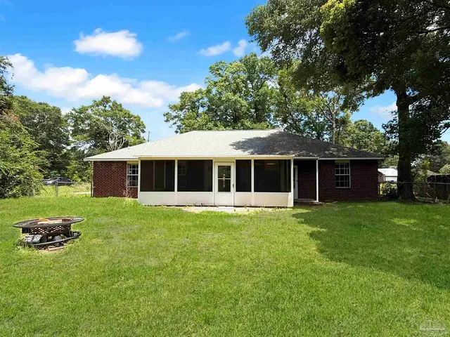 5729 Lia Dr property photo