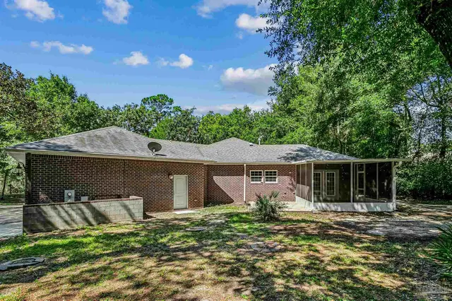 16340 Innerarity Pt Rd property photo