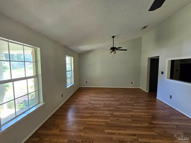 5783 Kabel Dr property photo