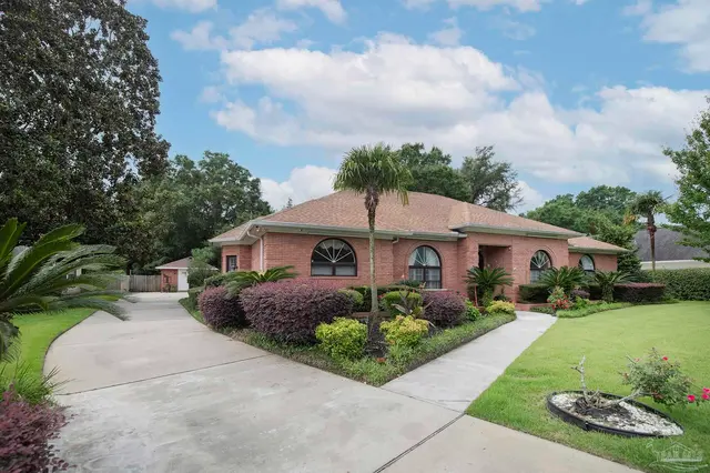 8632 Rosemont Dr property photo