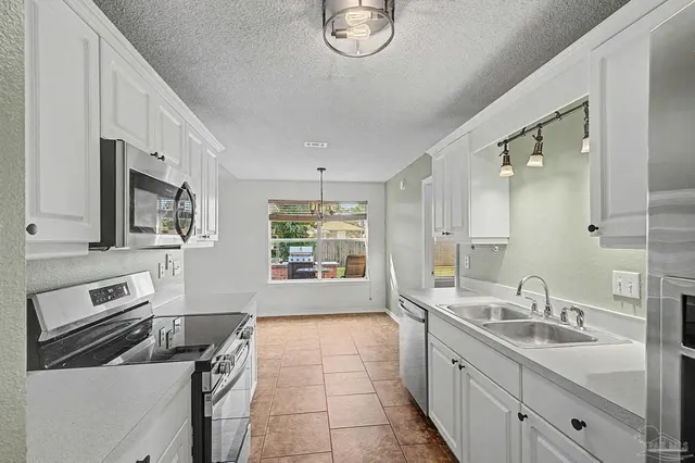 535 Capstan Ct property photo