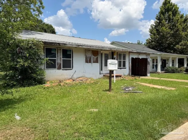 1203 C St property photo