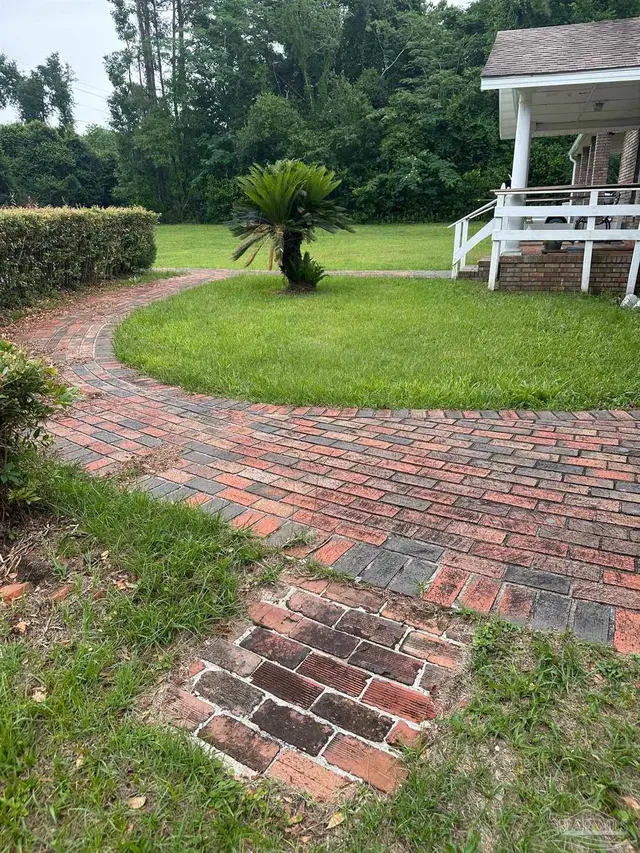 2637 Hwy 4 property photo