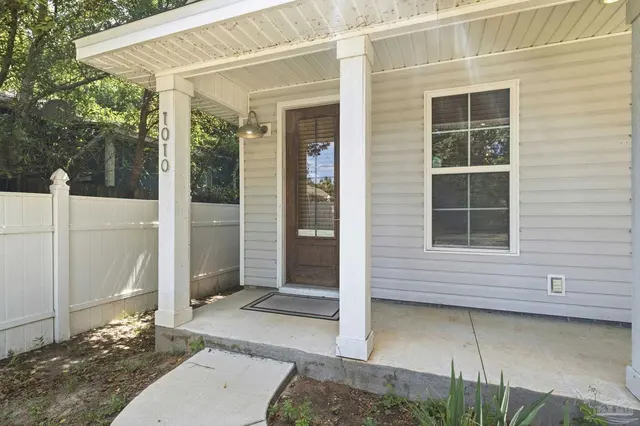 1010 D St property photo