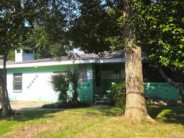 2504 L St property photo