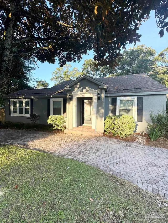 1650 A St property photo