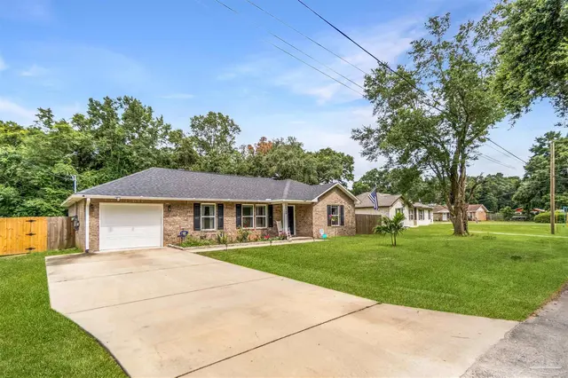 4866 Lamar Dr property photo