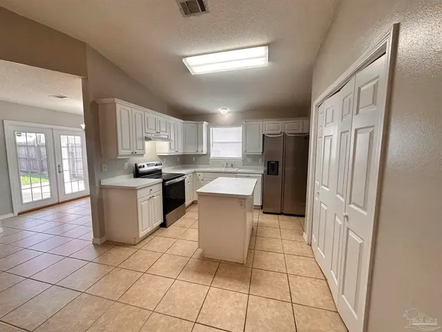 4110 Spinnaker Pl property photo