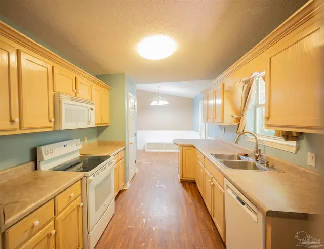 7472 Johnson Rd property photo