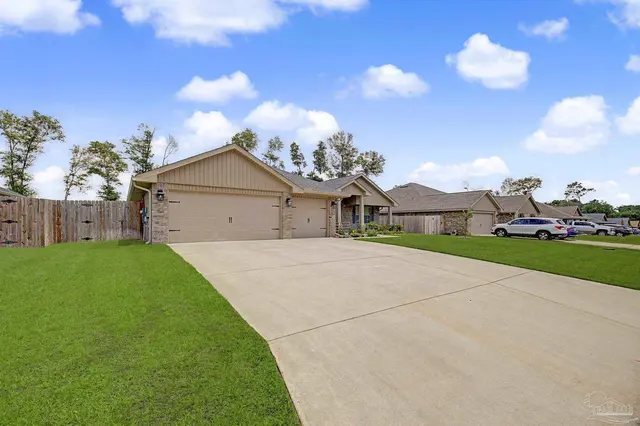 5968 Parsonage Cir property photo