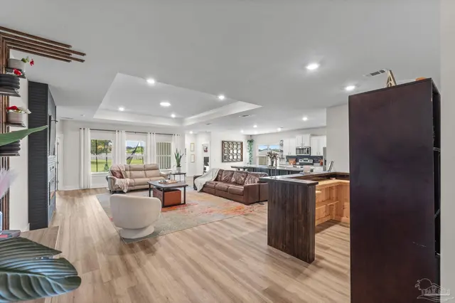 7780 Saddlebrook Ave property photo
