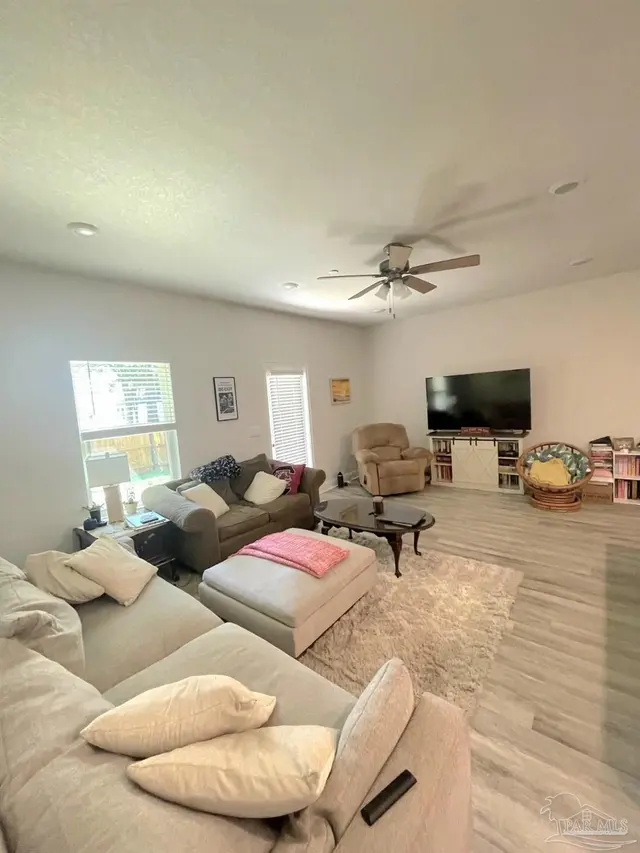 1227 Fairchild Village Dr property photo
