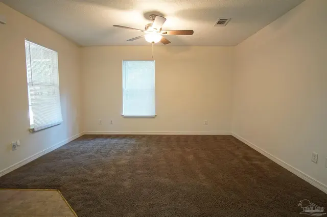 4121 Woodfin Cir property photo