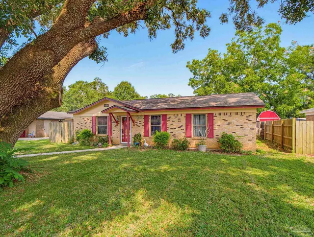 2018 Woodbury Dr property photo