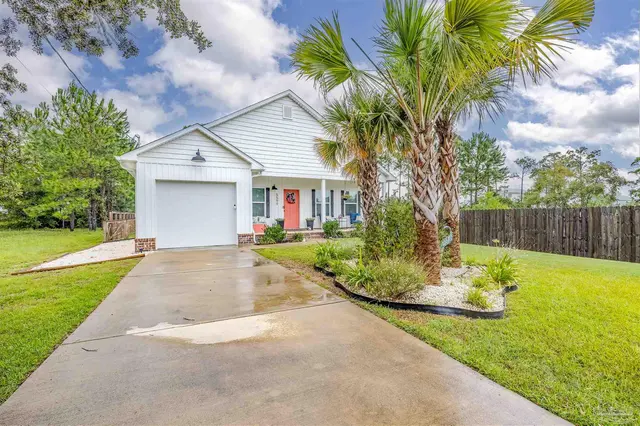 5599 Sandview Dr property photo