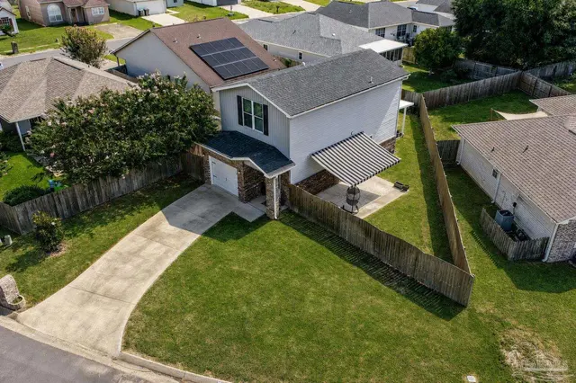 310 Hilburn Pl property photo