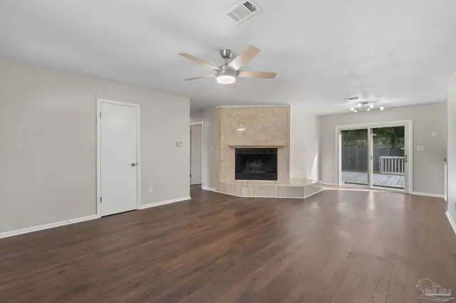 2740 Tupelo Ave property photo