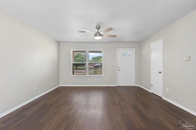 2740 Tupelo Ave property photo