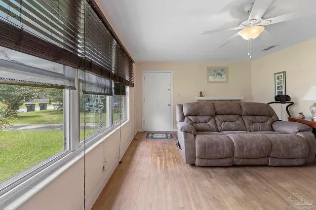 2345 Teate Ave property photo