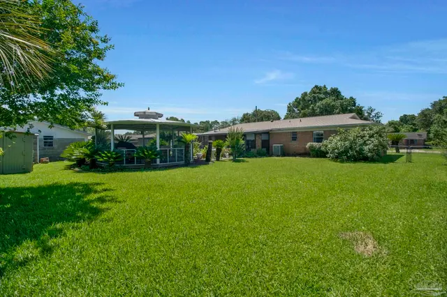 7120 Pennington Dr property photo