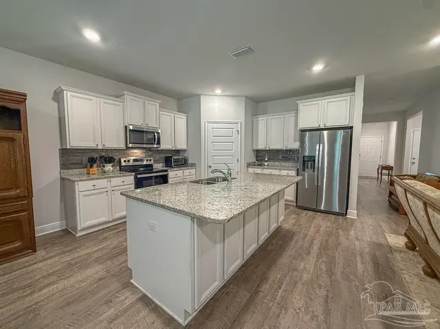 7994 Burnside Loop property photo