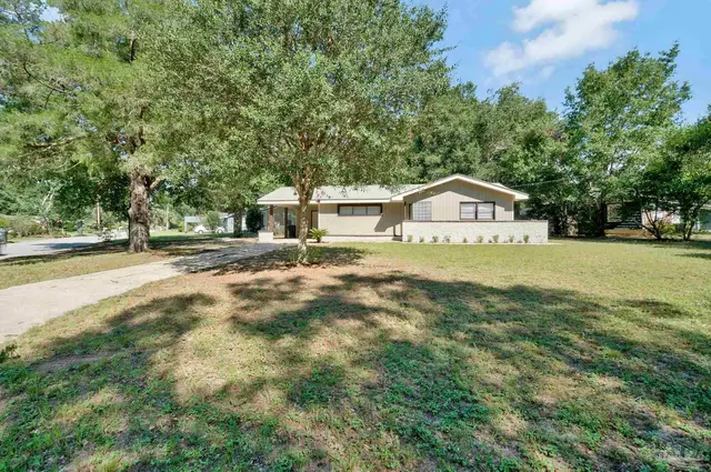 6480 Cypress St property photo