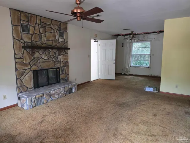 3170 King St property photo
