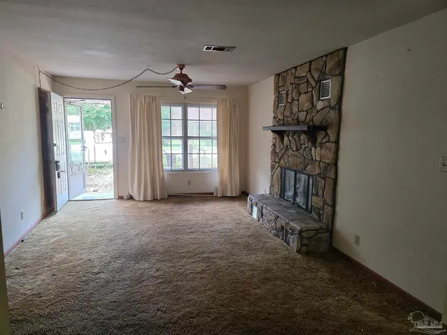 3170 King St property photo