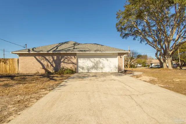 5012 Cassia Dr property photo