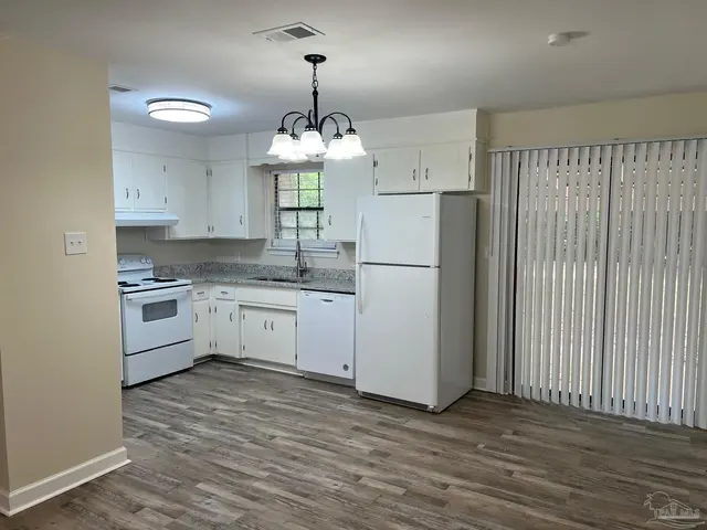 6359 Cotton St property photo