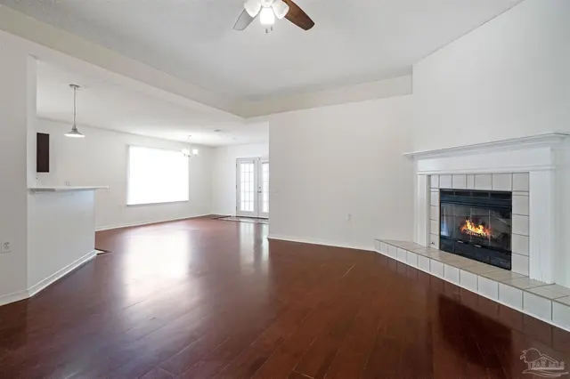 1490 Newcastle Way property photo