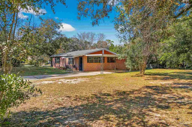 823 75th Ave property photo
