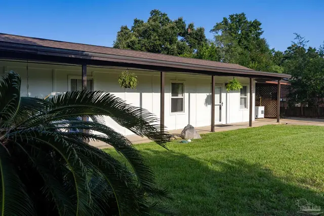 6402 Beauclair Dr property photo