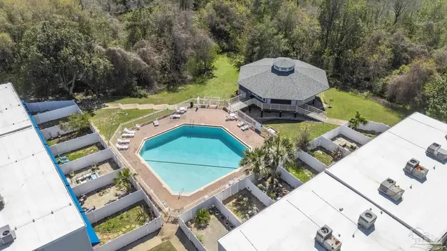 201 Pensacola Beach Rd # D3 property photo