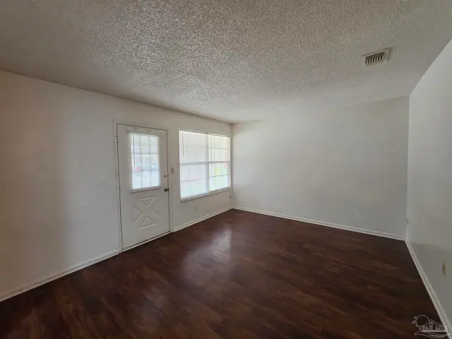 6288 Hamilton Bridge Rd # 304 property photo