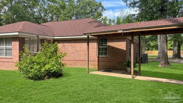 4736 Richardson Rd property photo