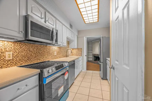 3400 Wimbledon Dr # #5 property photo