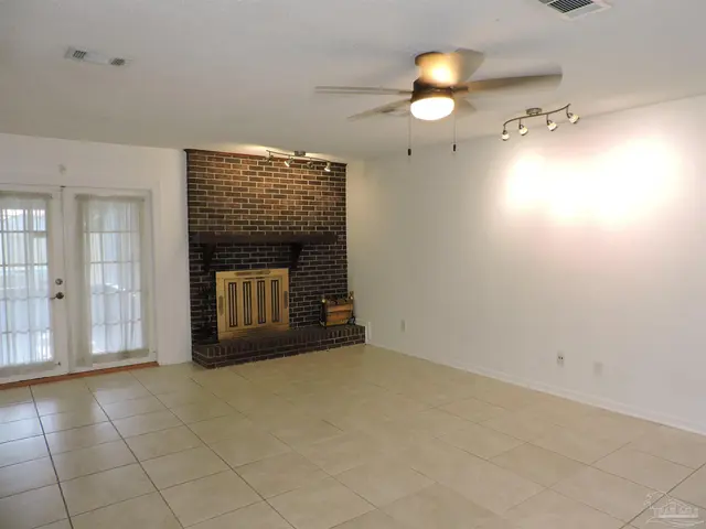 2323 Silversides Loop property photo