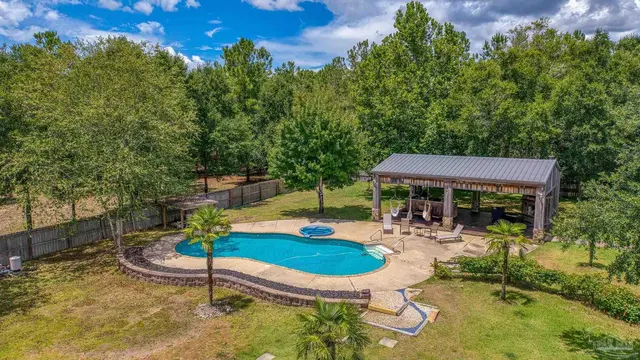 2900 Wallace Lake Rd property photo