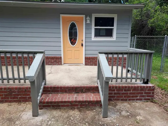 150 Ensley St property photo